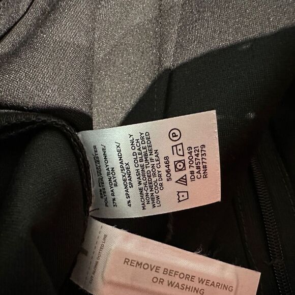 Ann Taylor Cheetah Spots Grey Pencil Skirt- Size 6 - Picture 4 of 6